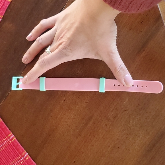 Hello Kitty Plastic Wrist Watch ***Strap*** - Picture 9 of 9